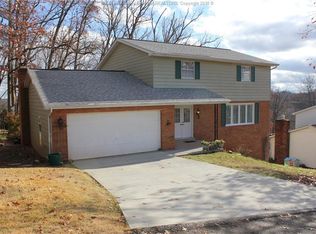 987 Harmony Ln, South Charleston, WV 25303