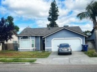 432 Old Town Drive, Tulare, CA