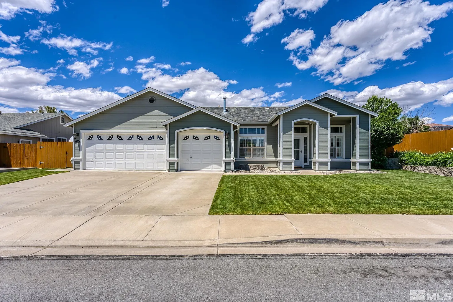 7374 Sansol Dr photo 1