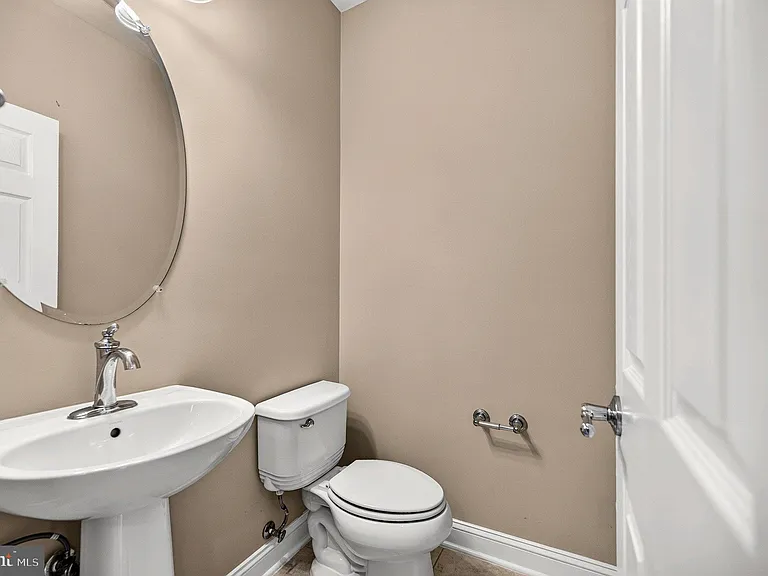 14862 Potomac Branch Dr — Photo 23