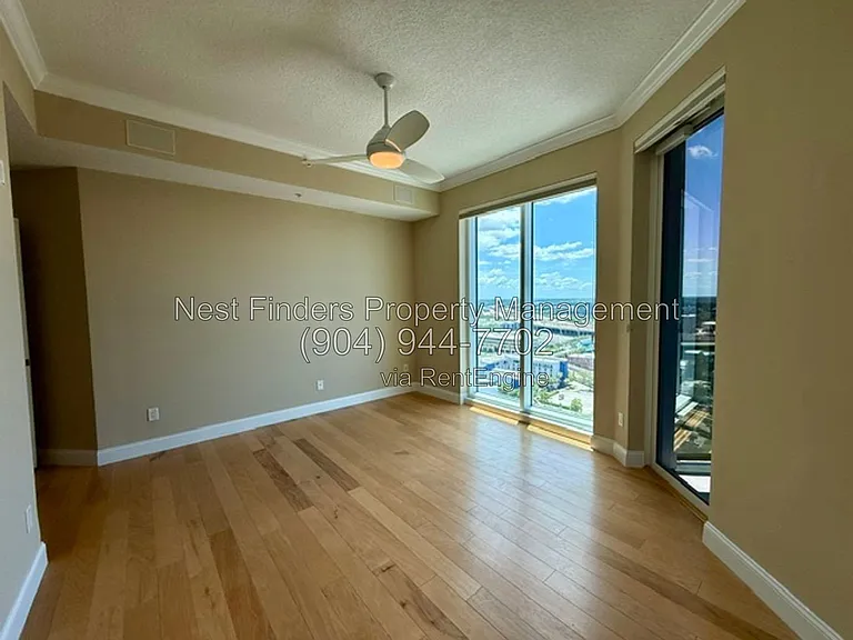 1431 Riverplace Blvd #2001 — Photo 11