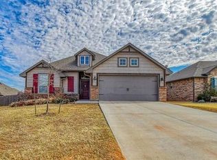 2416 El Cajon St, Edmond, OK 73034