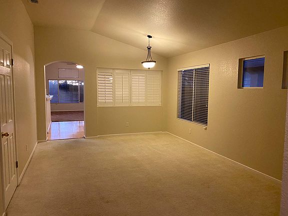 Front Living Room - fresh carpet cleaning!