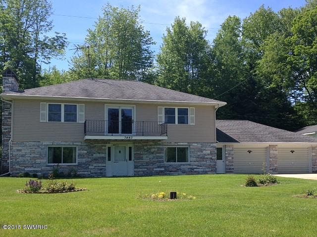1st image of 7440 E Hungerford Lake Dr