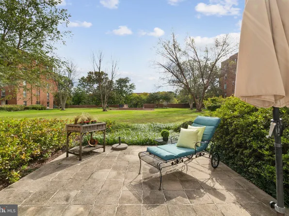 2500 Q St NW APT 123, Washington, DC 20007