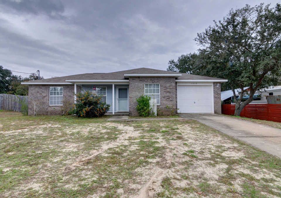 1st image of 1630 Brookwood Cir