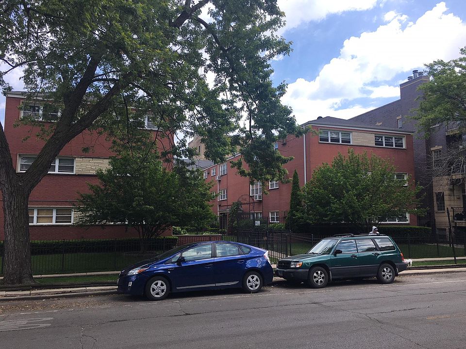 1st image of 6969 N Ashland Blvd Unit 302