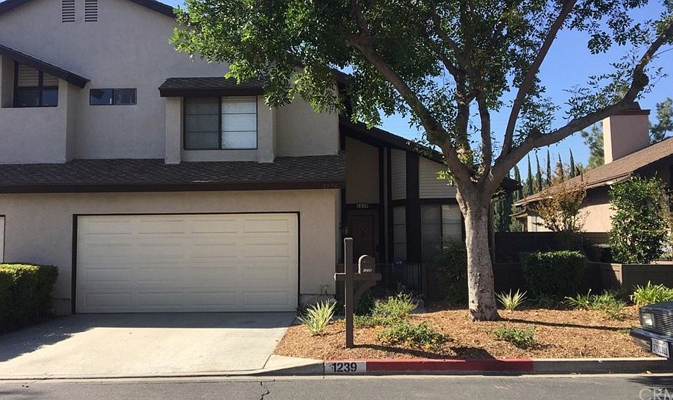 1st image of 1239 Amberwood Dr