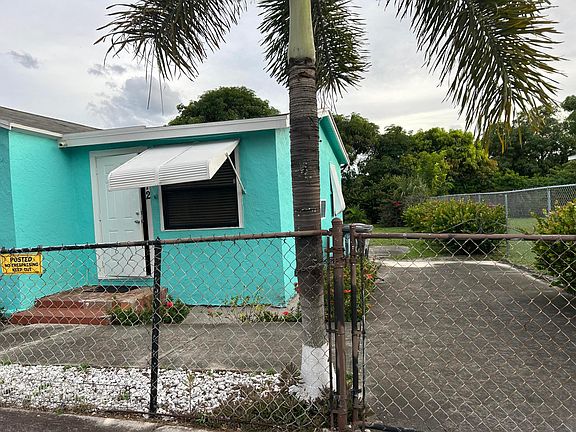4th image of 1112 19th Street