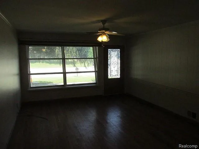 30953 Seven Mile Rd — Photo 7