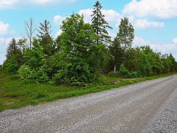 4th image of 622 Kings Creek Rd