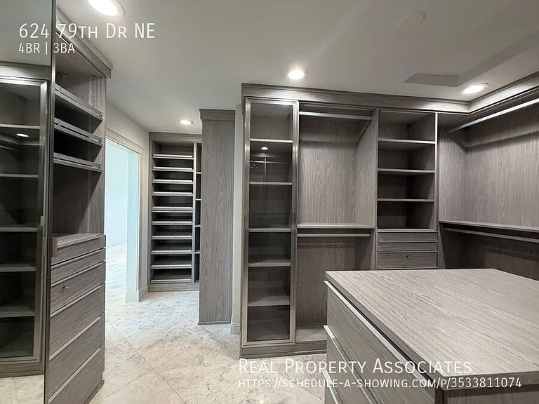 624 79th Dr NE — Photo 26
