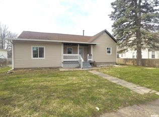 2421 15th St, Moline, IL 61265