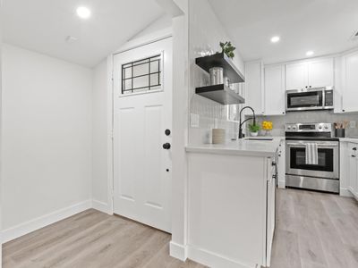 5820 Village Ridge Way, Sacramento, CA, 95823
