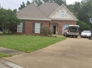 516 Meadows Pl, Madison, MS 39110