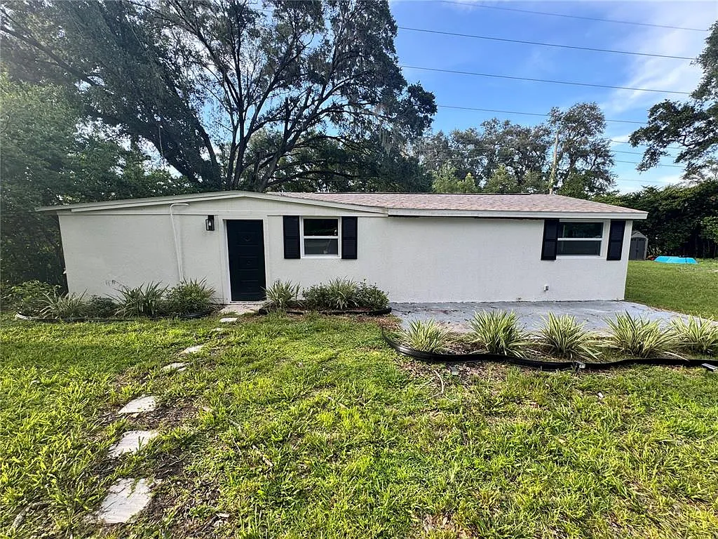 2 bed, 1.0 bath, 1088 sqft, $1,850 — Photo 2