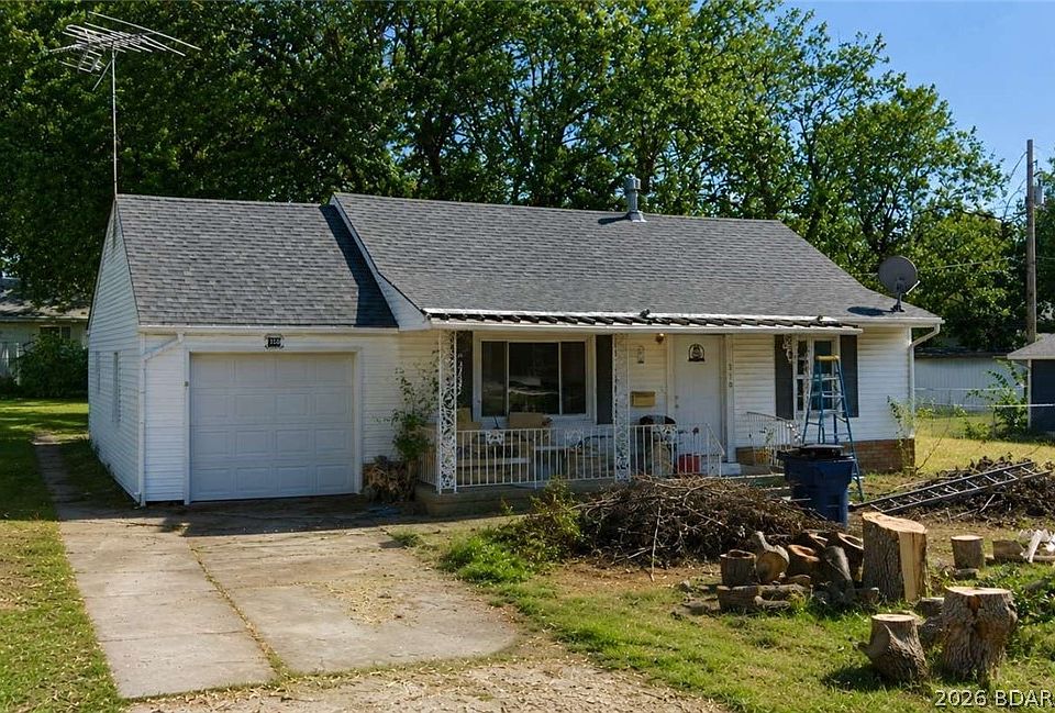 1st image of 310 Olive St