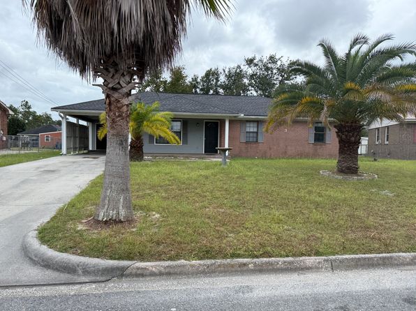 3 Martin Luther King Jr Cir