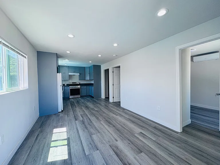 1160 Arturo St #1 — Photo 2