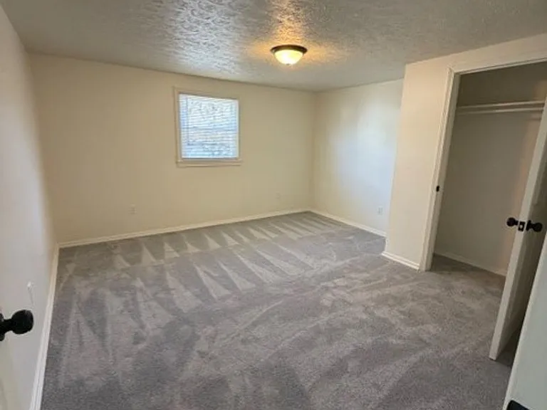 1351 Parrish Ave — Photo 9