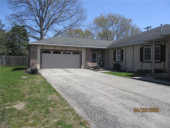 2nd image of 416 Glenn Knecht Dr