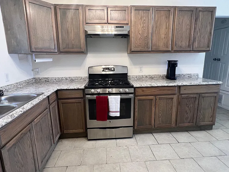 7711 Adobe Dr — Photo 4