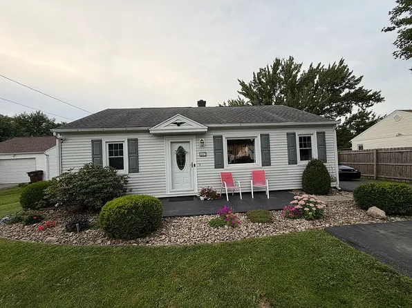 107 10th St, Greenville, PA 16125