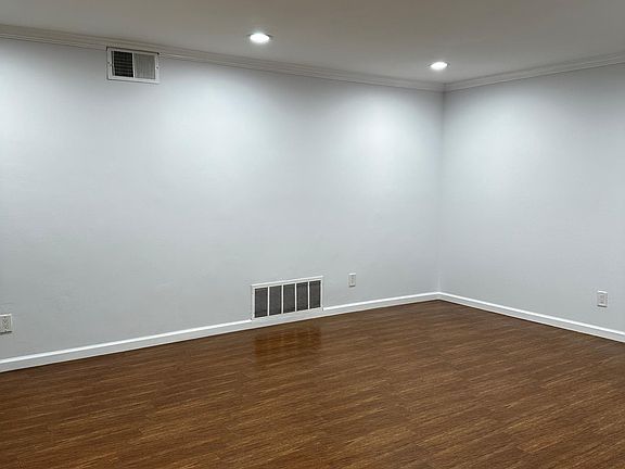 2nd image of 616 Prospect Ave APT 3