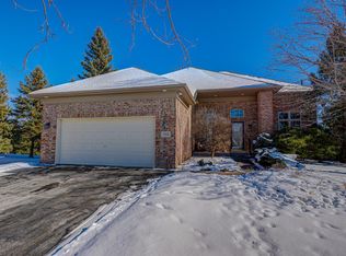 108 Quail Cir, Hudson, WI 54016