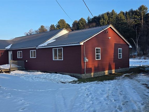 2nd image of 5817 Peth Rd