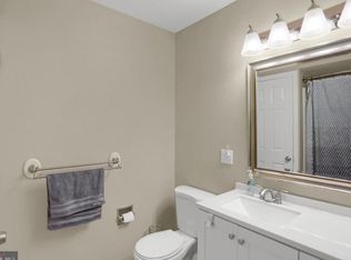 6213 Stanford Ct #6207, Mechanicsburg, PA 17050