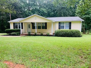 108 Chantilly Cir, Starr, SC 29684