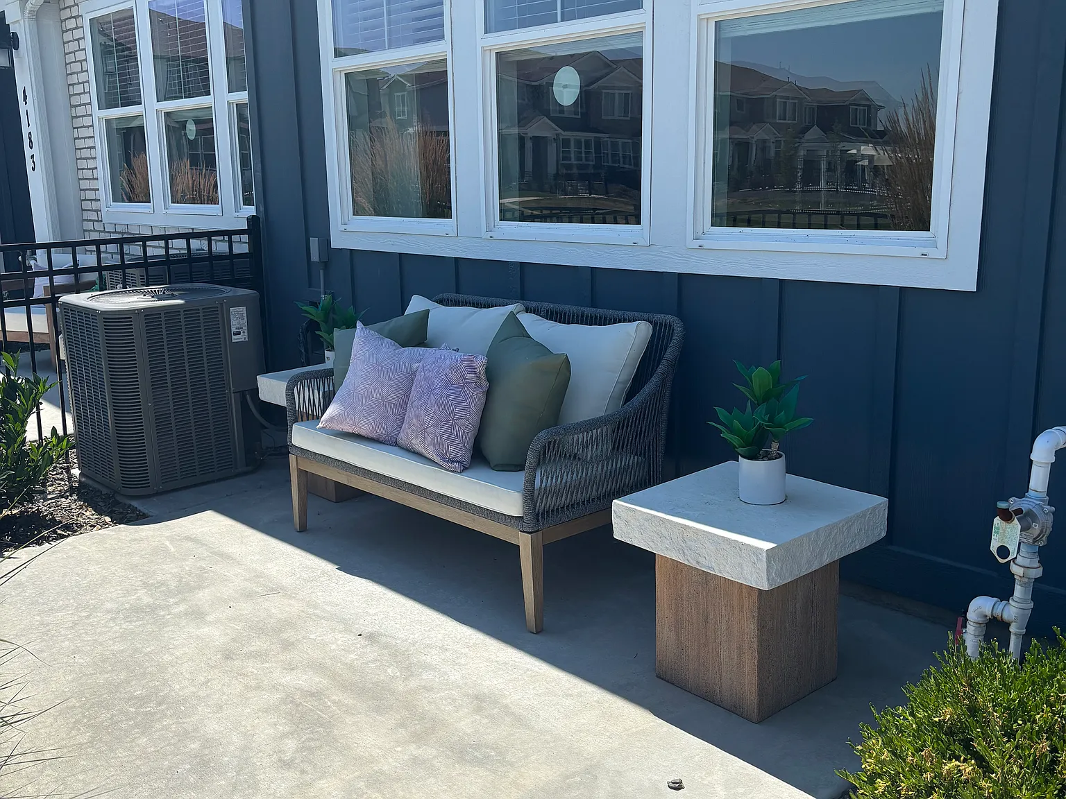 4189 W Steel Grey Ln — Photo 3