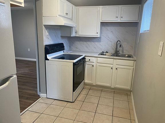 4th image of 1009B Tuscaloosa St