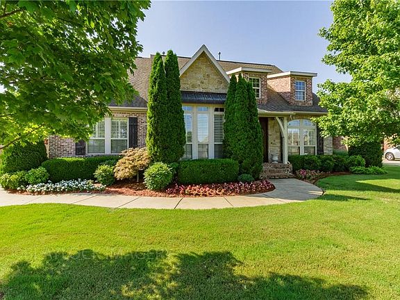 2nd image of 4302 W Willowbend Dr
