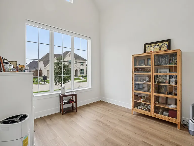 3960 Medio Creek Dr — Photo 11