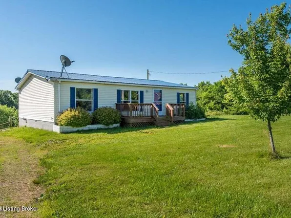 1572 Webb Ln, Bedford, KY 40006