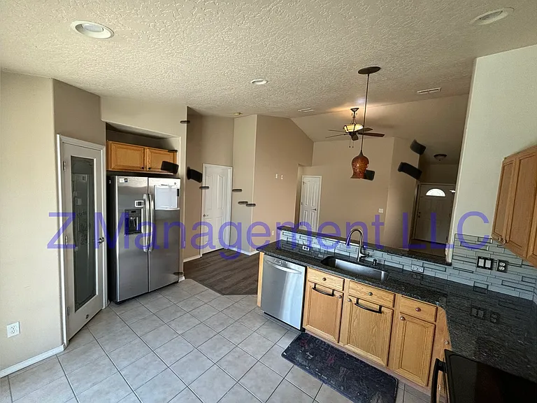 9659 W Rustica Dr — Photo 11