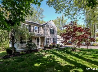 315 Booth Hill Rd, Trumbull, CT 06611