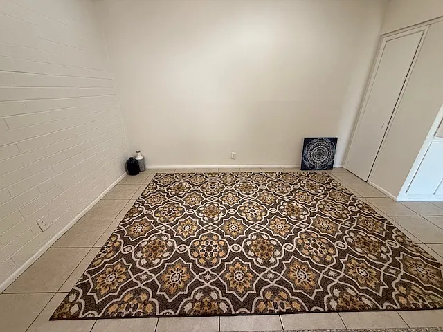 6251 N 48th Ave #2 — Photo 13