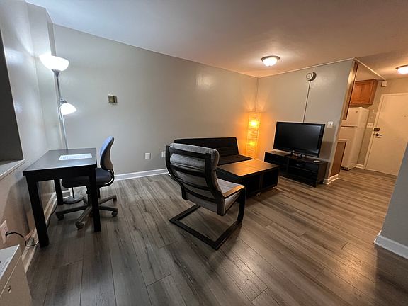 2nd image of 2030 F St NW APT 605