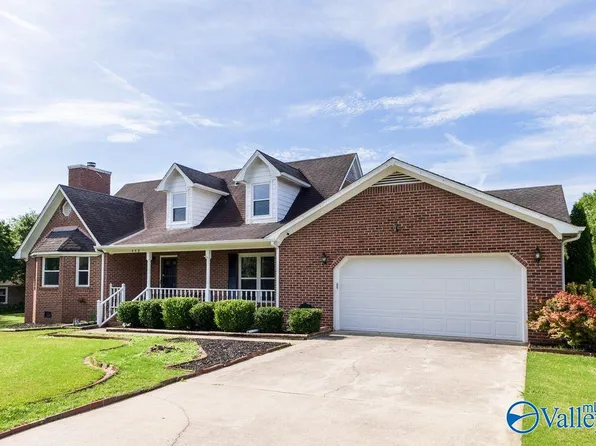 112 La Rue St, Huntsville, AL 35811