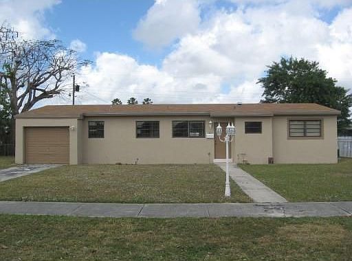 1st image of 1821 NW 184th St