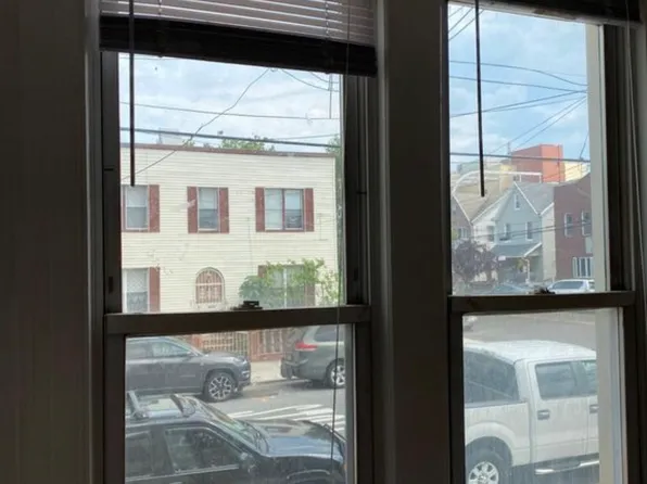 (undisclosed Address), Brooklyn, NY 11214