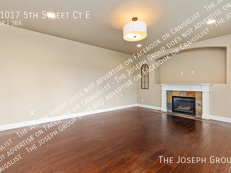 11017 5th Street Ct E — Photo 5