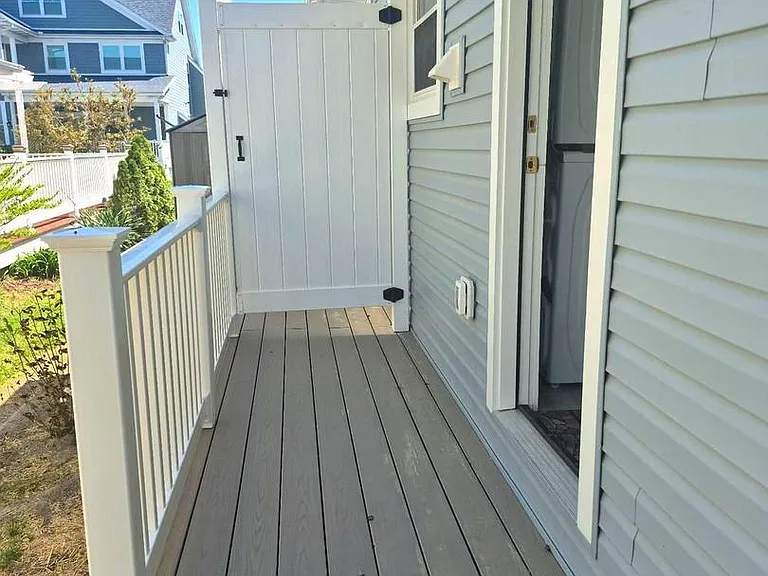 157 Old Wharf Rd — Photo 3