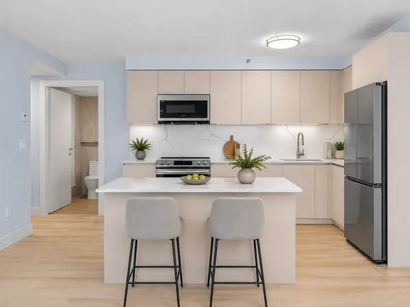 733 Ocean Parkway image 1 of 24
