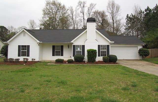 1st image of 20 Wilmington Dr