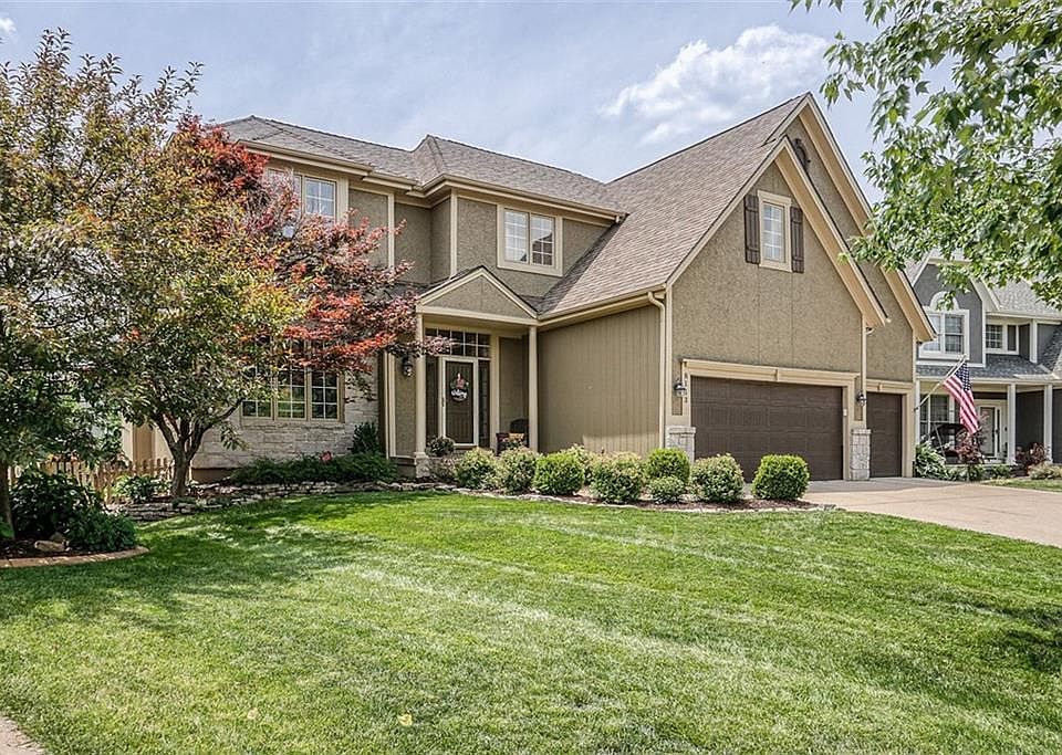 8113 W 131st Pl, Overland Park, KS 66213 Zillow