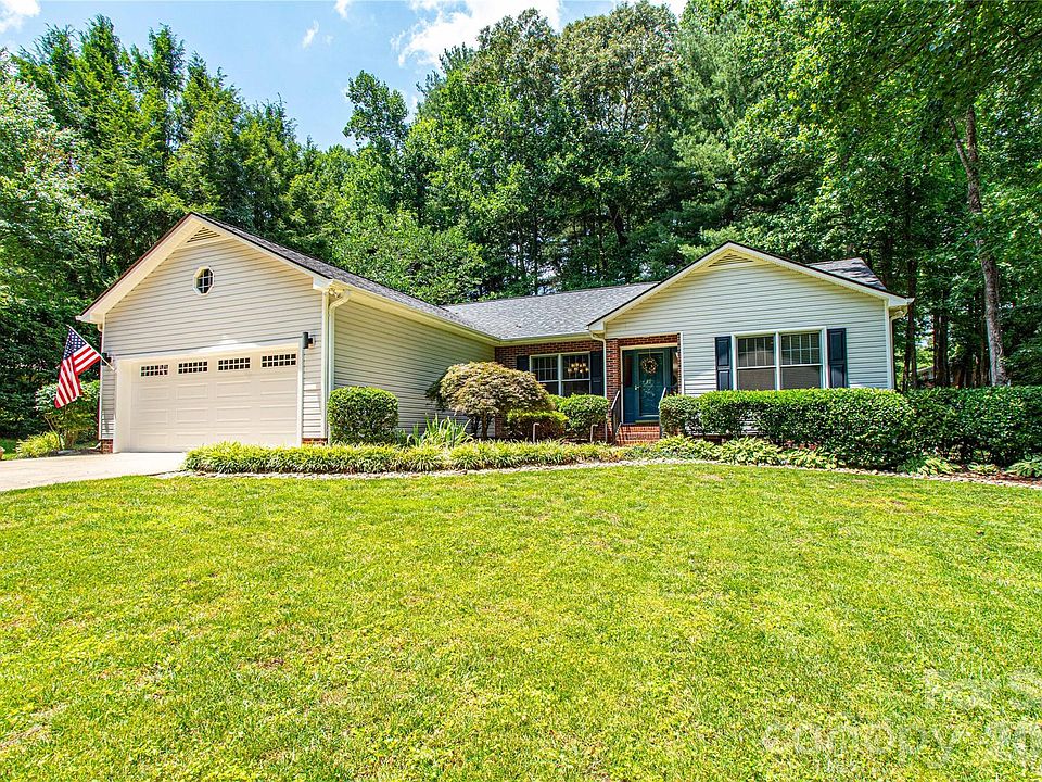 1st image of 1705 Hummingbird Ln